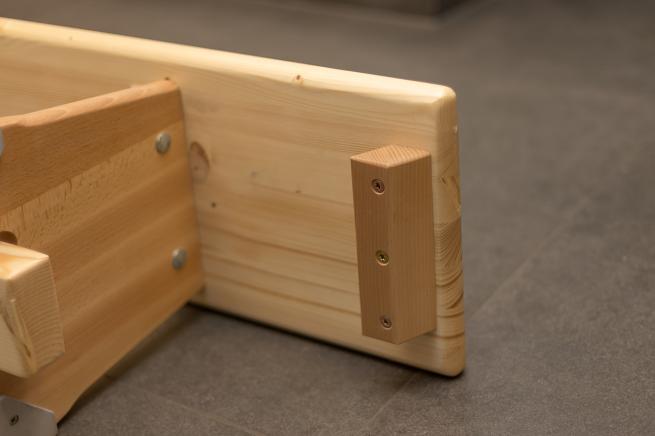 GYMNASTIC BENCH, LENGTH 4.0 M - WOODEN BASE (3)