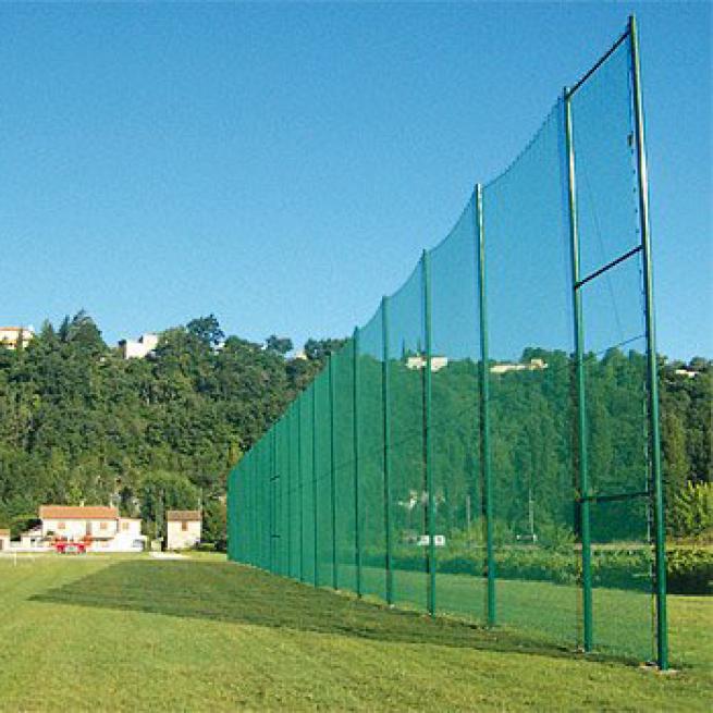 Barrier netting for golf course