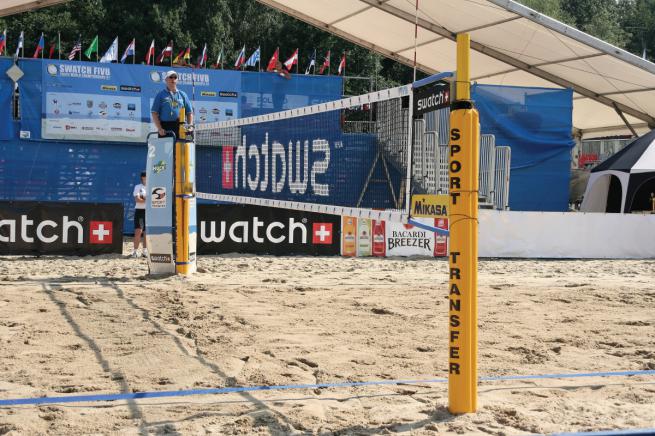 SET FOR BEACH VOLLEYBALL (1)